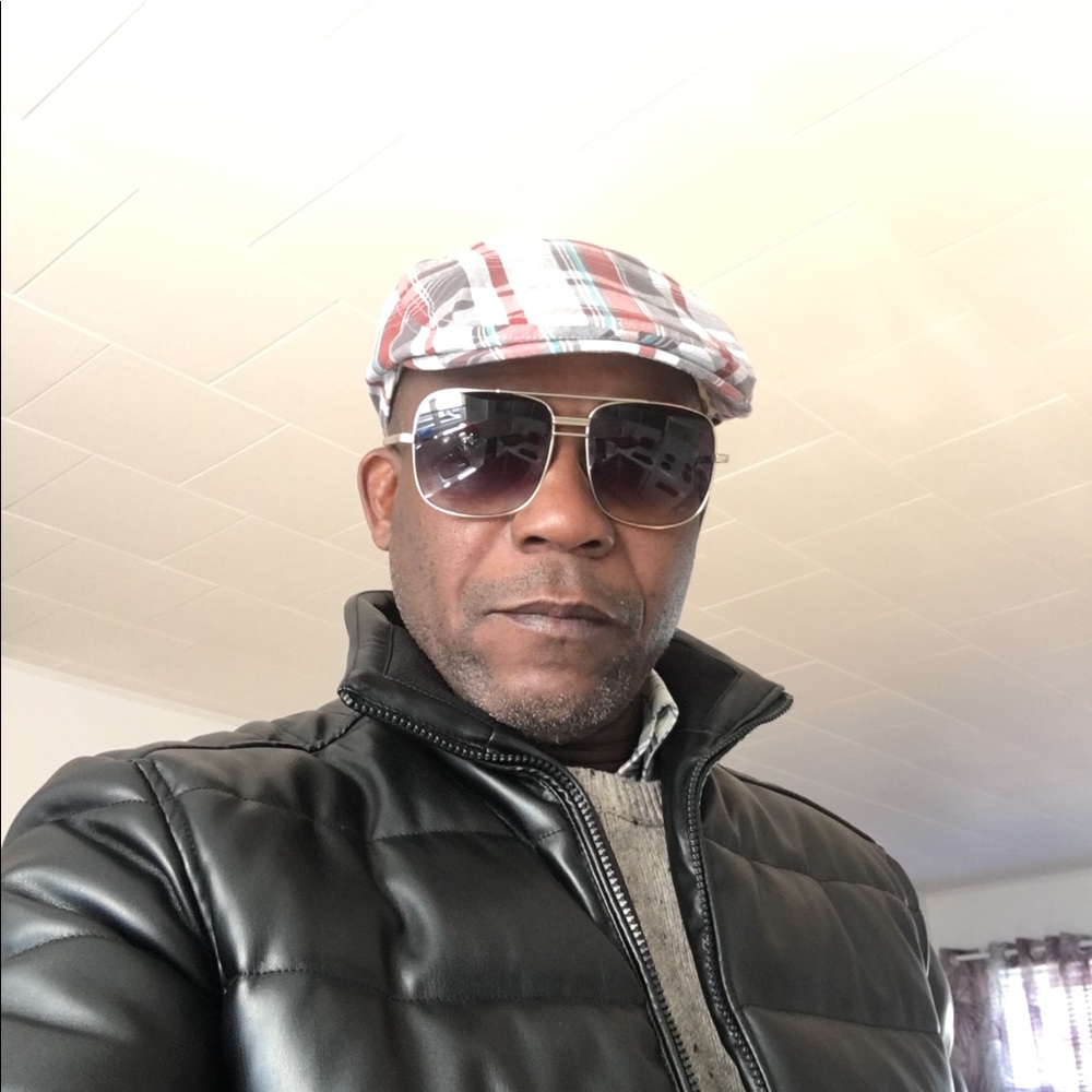 Meet your Posher, Koffi